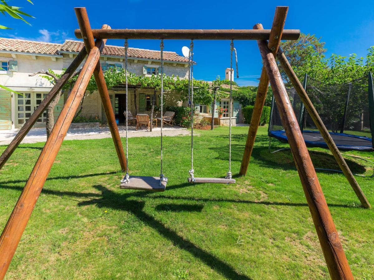 Holiday Home Hrelja - Roj418 By Interhome Žminj Eksteriør bilde