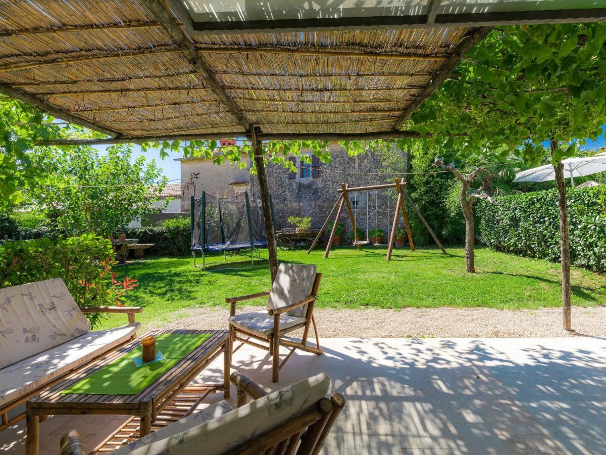 Holiday Home Hrelja - Roj418 By Interhome Žminj Eksteriør bilde